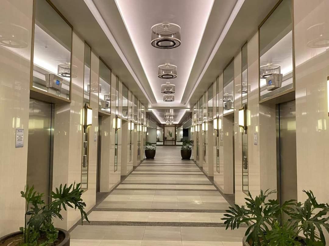 מנילה Infina Towers Project 4 Aurora Boulevard Quezon City מראה חיצוני תמונה