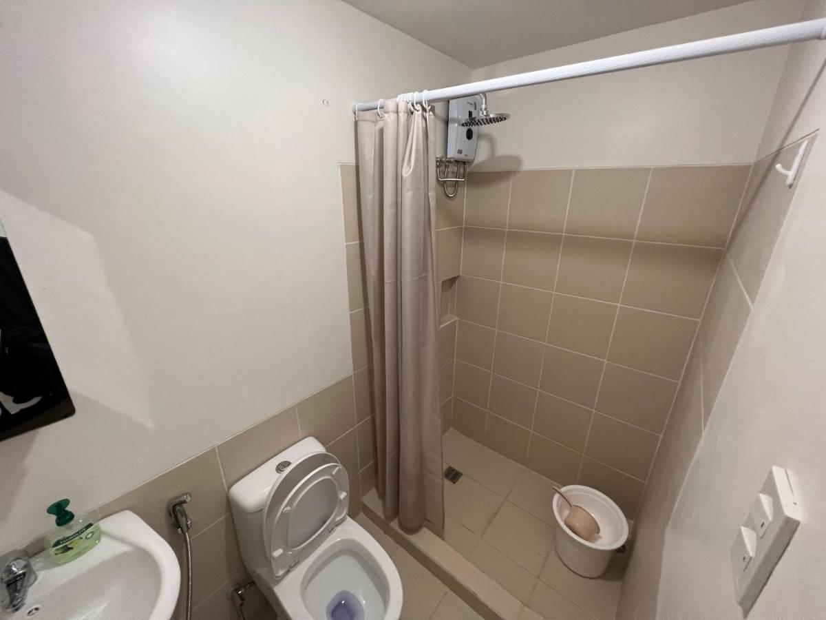 מנילה Infina Towers Project 4 Aurora Boulevard Quezon City מראה חיצוני תמונה